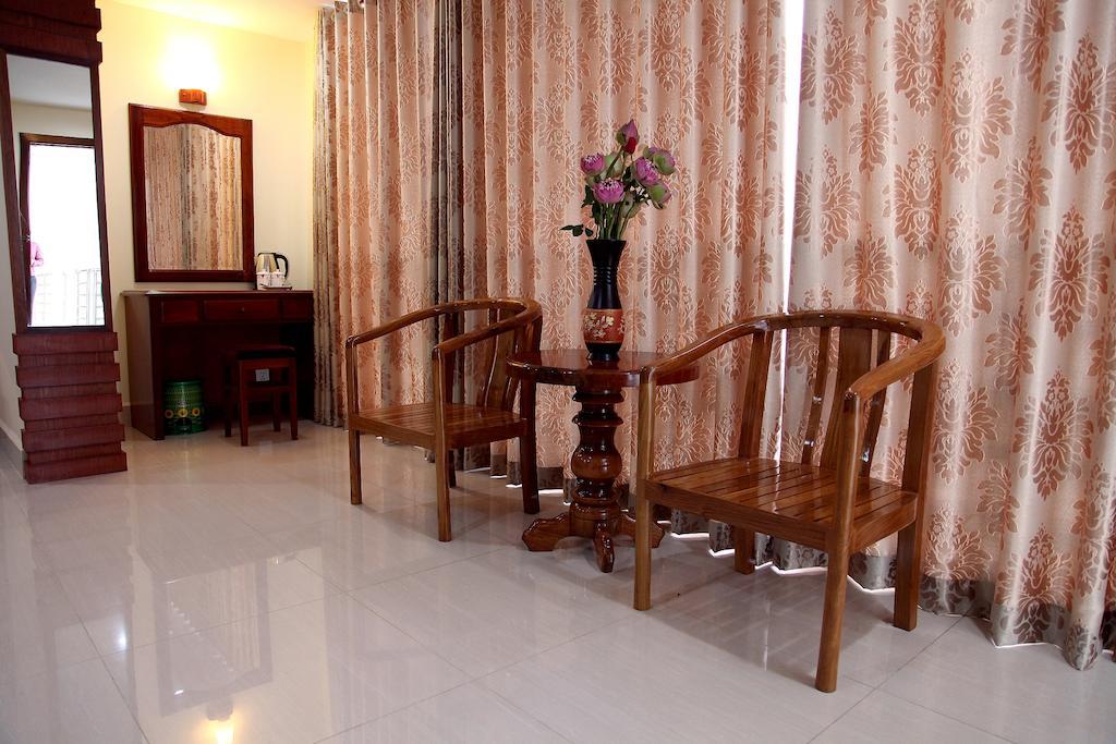 Huang Ting Hotel Phnom Penh Exterior foto